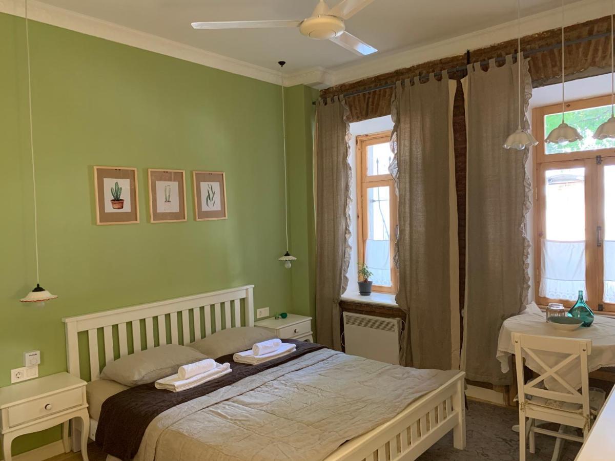 Apartament Cozy&Stylish Jonjoli  Tbilisi Zewnętrze zdjęcie